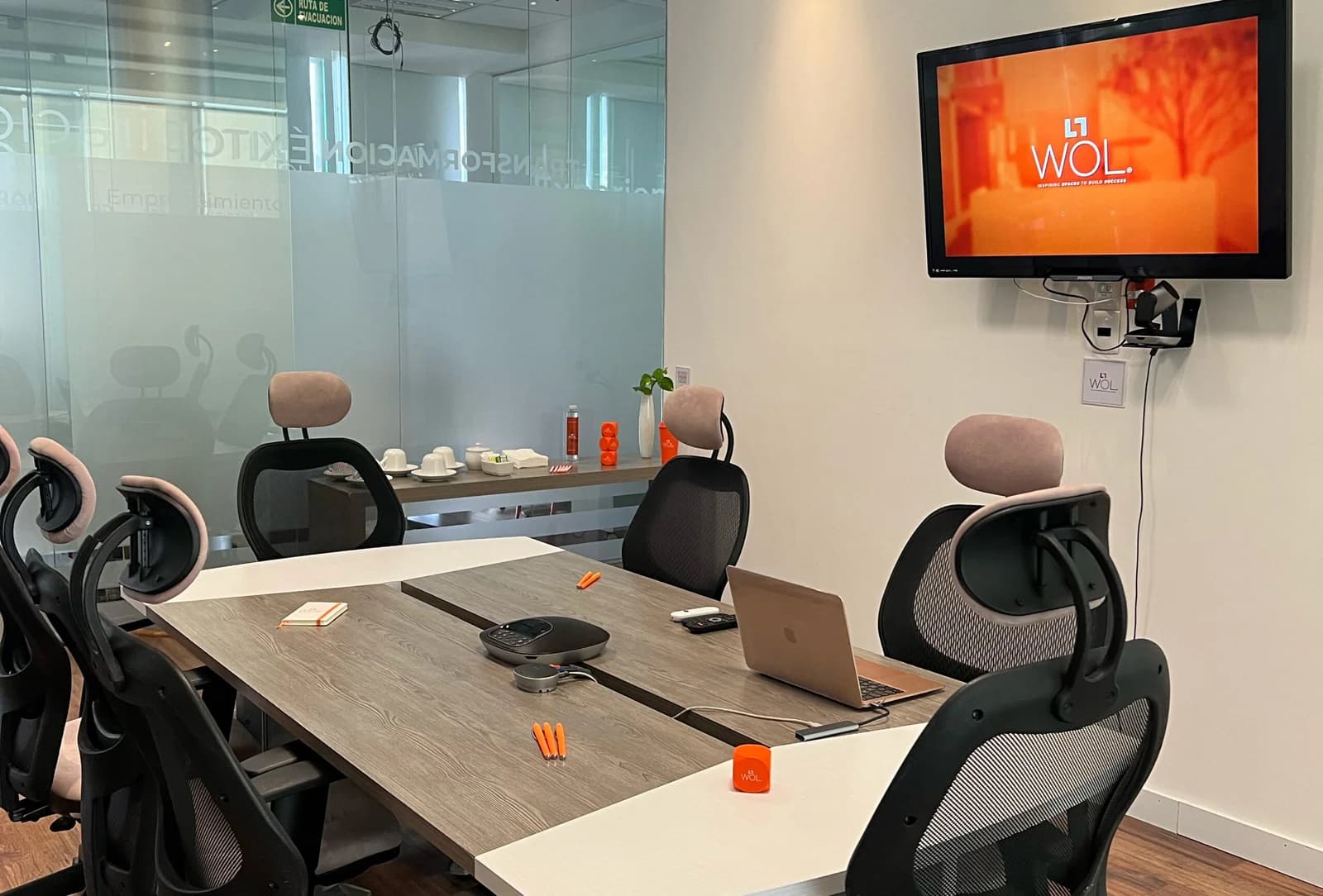 Sala de juntas por hora imagen 3